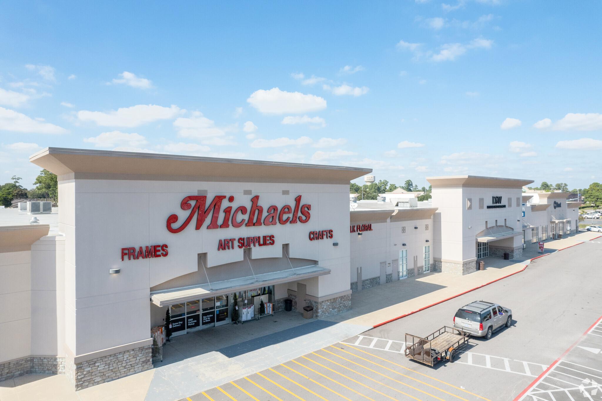 19623-19908-Highway-59-N-Humble-TX-Building-Photo-5-LargeHighDefinition-1