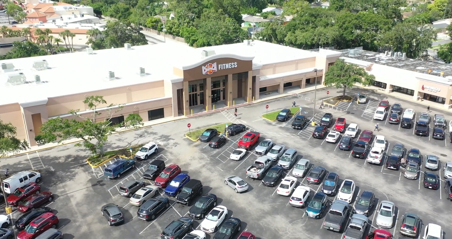 Crunch Fitness - Alderman Plaza